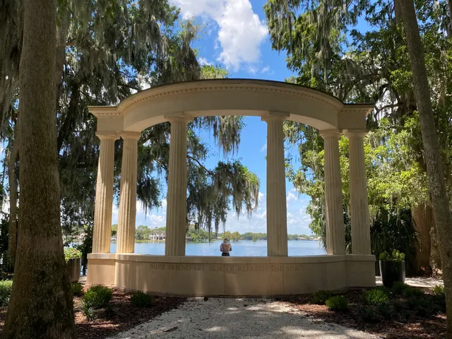 Kraft Gardens Winter Park gardening